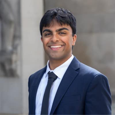 Miheer Dharwadkar, Founding Engineer at Legal Chain